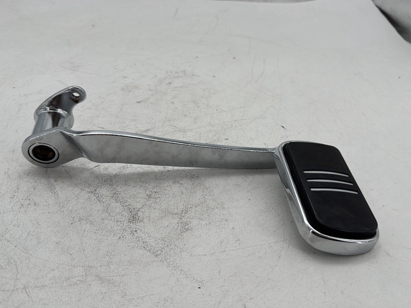 2006 Harley Street Glide Touring FLHXI OEM Foot Brake Control Lever Pedal