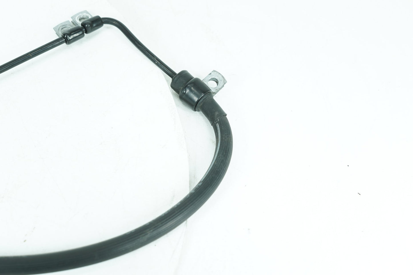 1999 - 2006 Harley-Davidson Softail Deluxe Front Brake Hose Line Pipe  	42314-05A