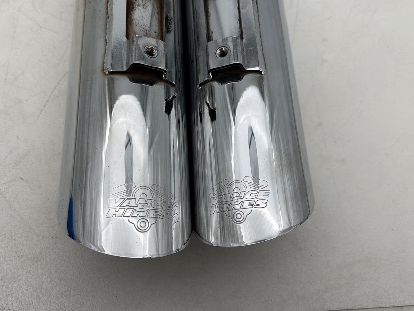 2006 Harley Electra Glide Touring Classic FLHTCI OEM Exhaust Muffler Silencer Slip On