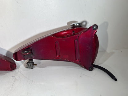1986 - 1998 Harley-Davidson Softail Heritage Classic Fuel Gas Tank Gasoline Reservoir 61228-97 , 61426-97