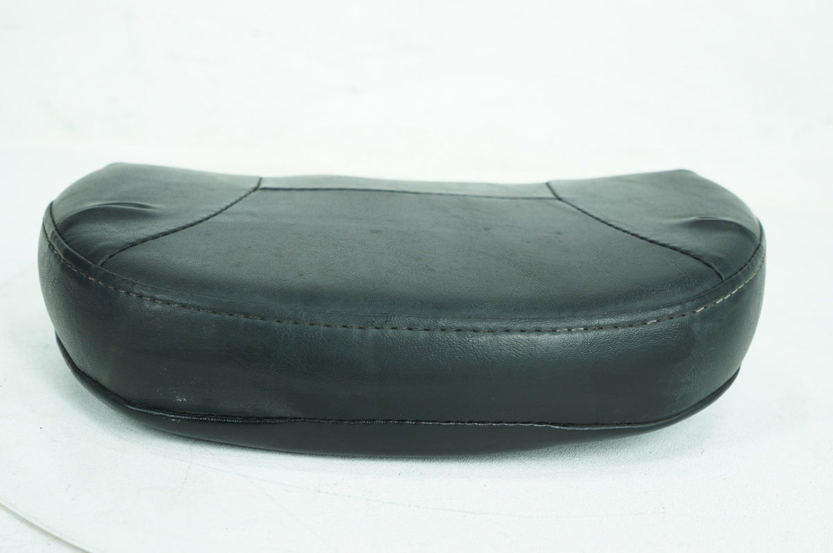 2010 Harley Touring Electra Glide Ultra OEM Rear Passenger Backrest Cushion Pad