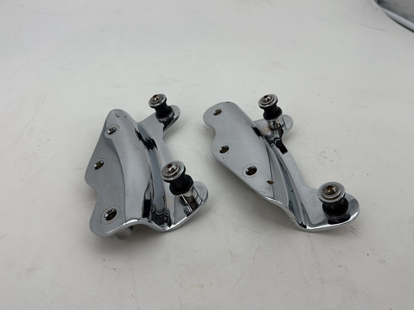 2011 Harley Road King Touring FLHRC Classic OEM 5 Point Detachable Docking Hardware