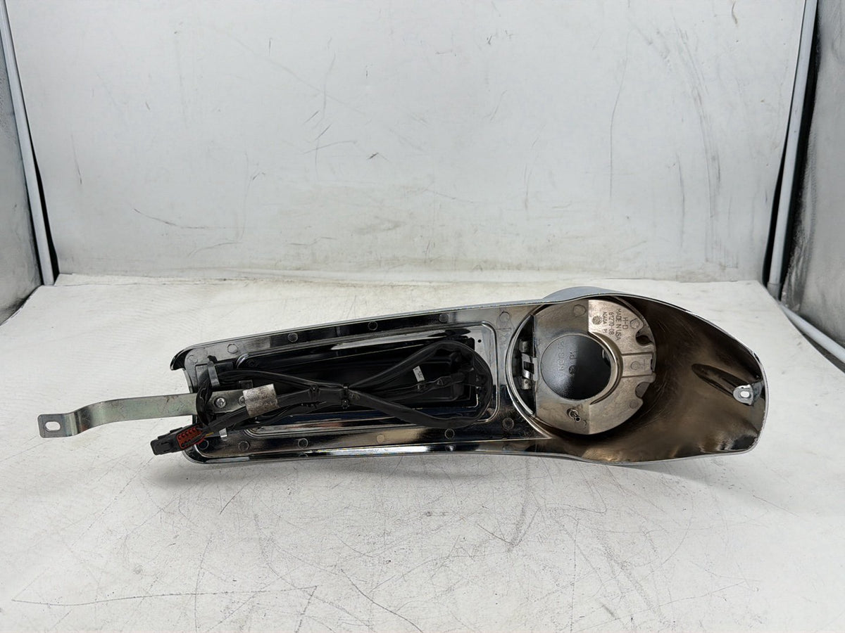 2011 Harley Electra Glide Touring Ultra OEM Fuel Gas Tank Dash Console NOKey