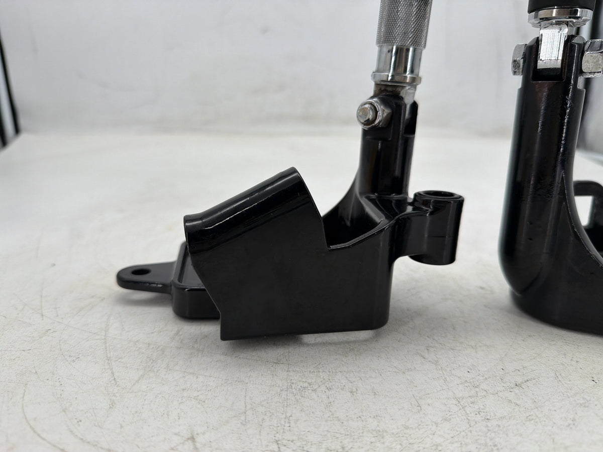2001 Harley Softail Deuce FXSTD OEM Left & Right Driver Step Foot Rest Pegs