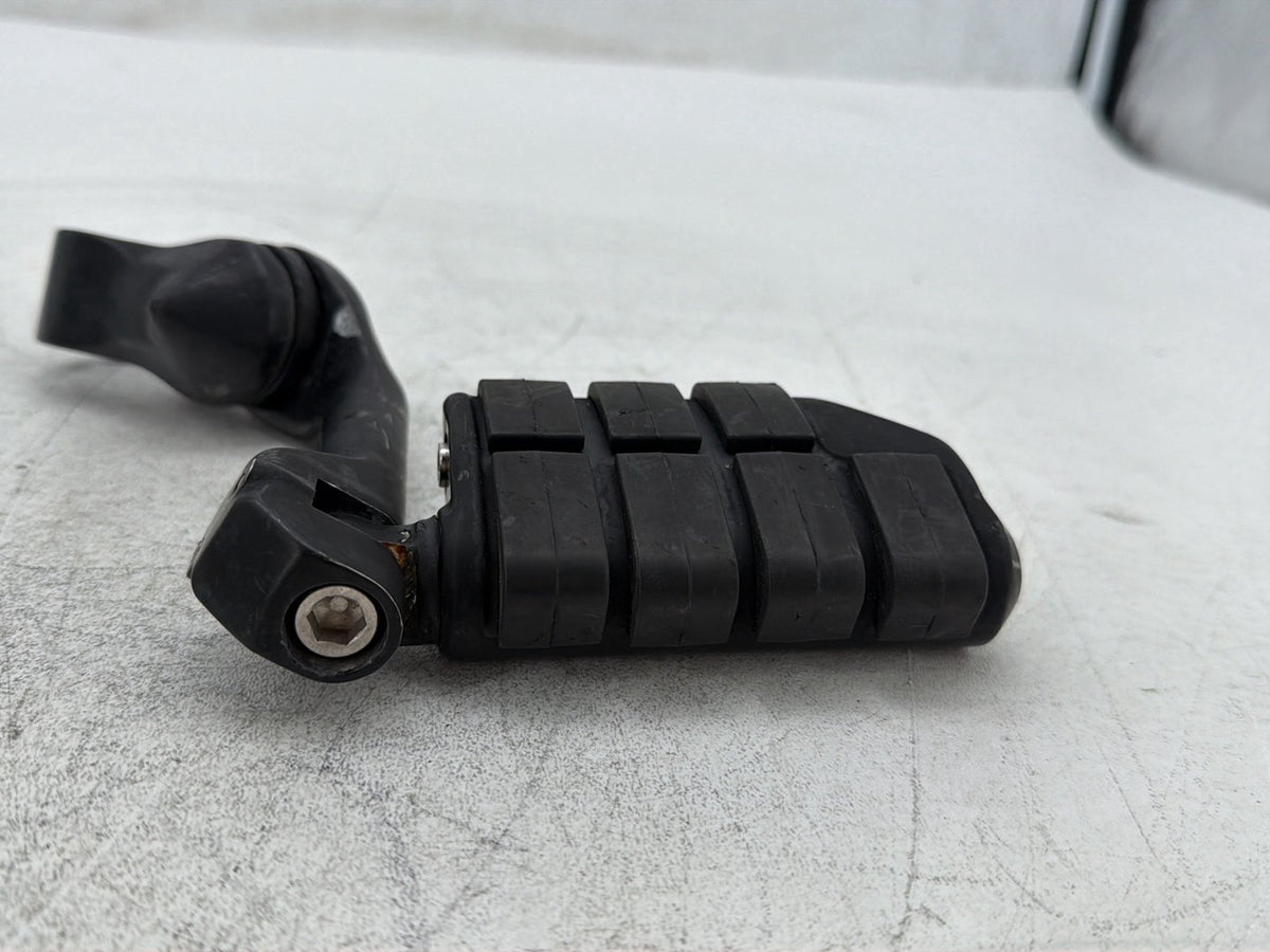 2009 Harley Street Glide Touring FLHX Front Driver Highway 1 Foot Peg Rest