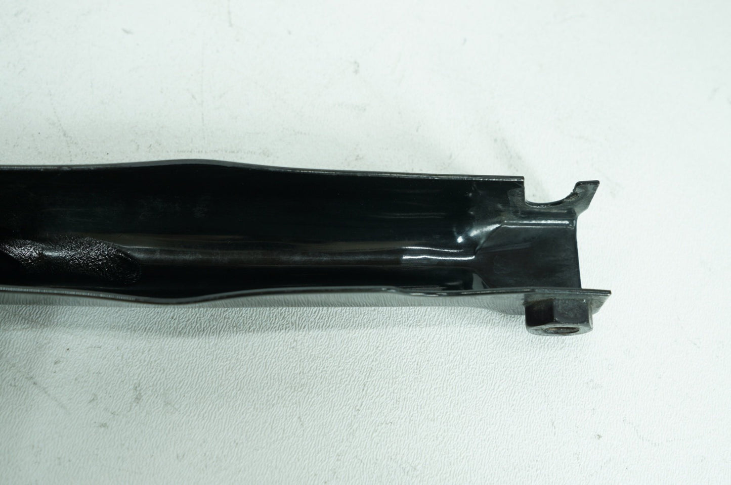 2000 - 2006 Harley-Davidson Softail Fat Boy Seat Bracket Mount Support Mounting 48868-00
