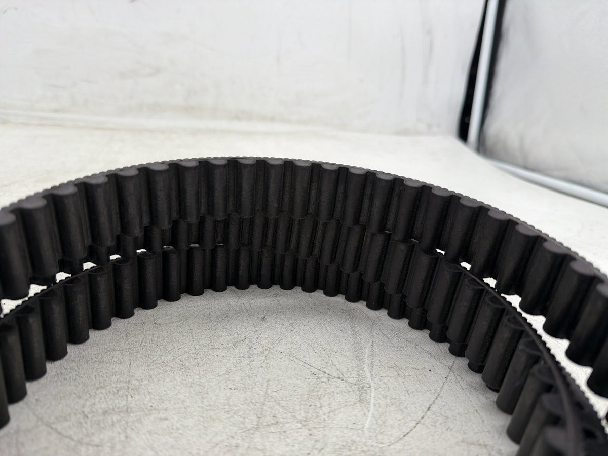 2004 Harley Electra Glide Touring Ultra OEM Rear Drive Belt 40024-04 139T 1-1/8"