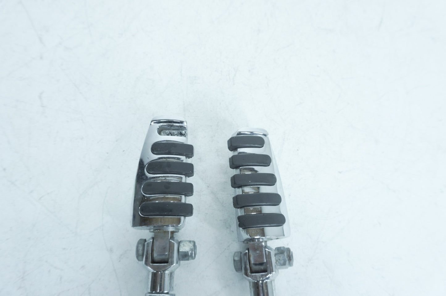 1999 - 2006 Harley-Davidson Touring Road King Classic Front Right Left Highway Foot Pegs