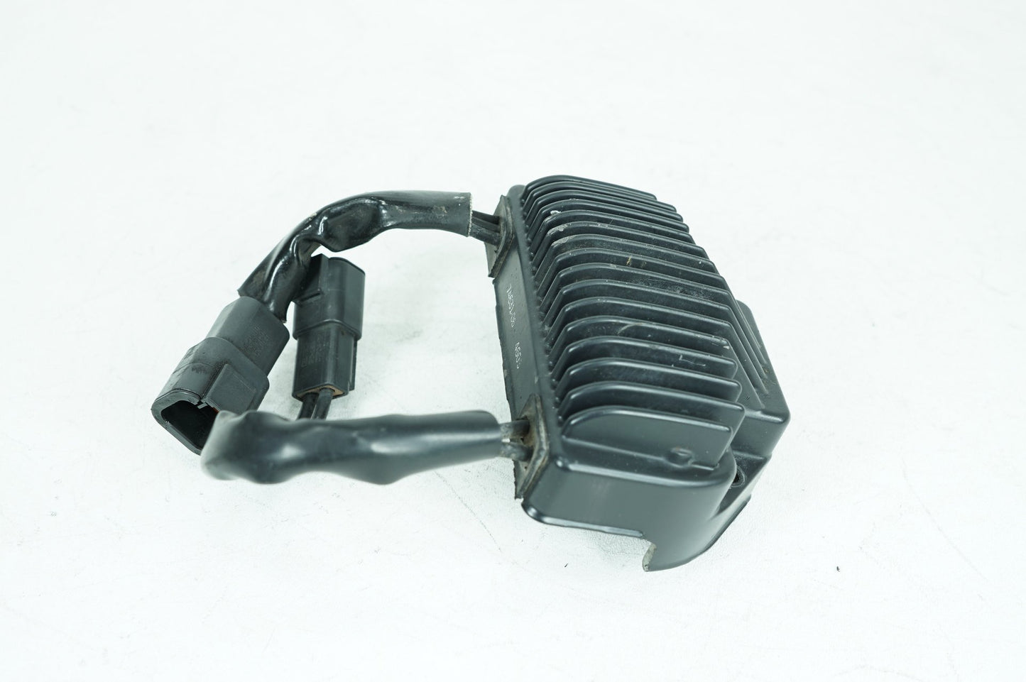 2007 - 2016 Harley-Davidson Dyna Super Glide Custom Voltage Regulator Rectifier  74631-06