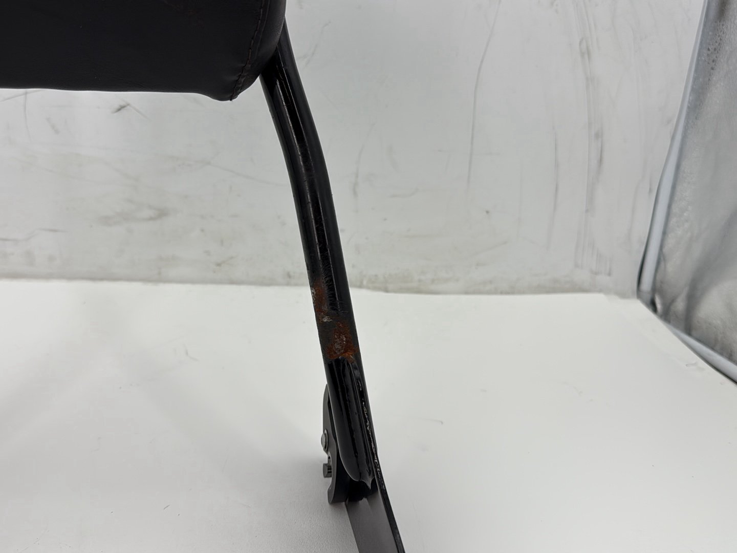 2012 Harley Dyna Fat Bob FXDF 103 OEM Rear Sissy Bar w/ Backrest Cushion Pad