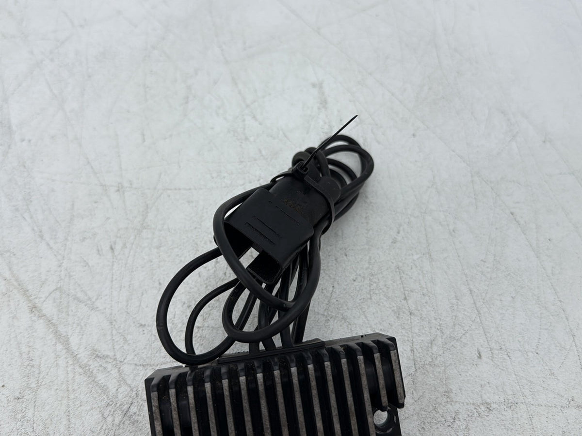 2000 Harley Dyna FXDWG Wide Glide OEM Voltage Regulator Rectifier 74518-99A