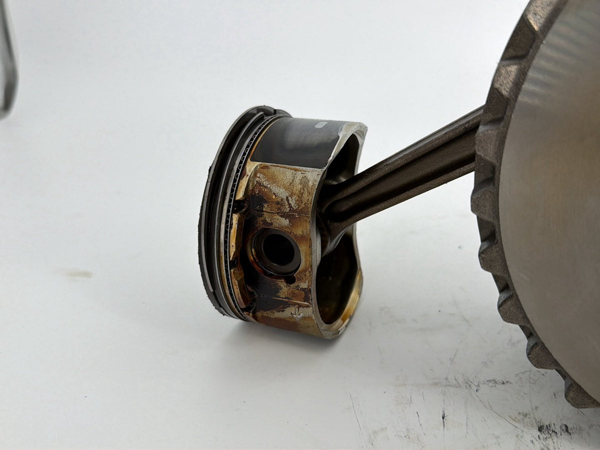 13 Harley Touring FLHTK Electra OEM Twin Cam Engine Crank Shaft Flywheel Pistons