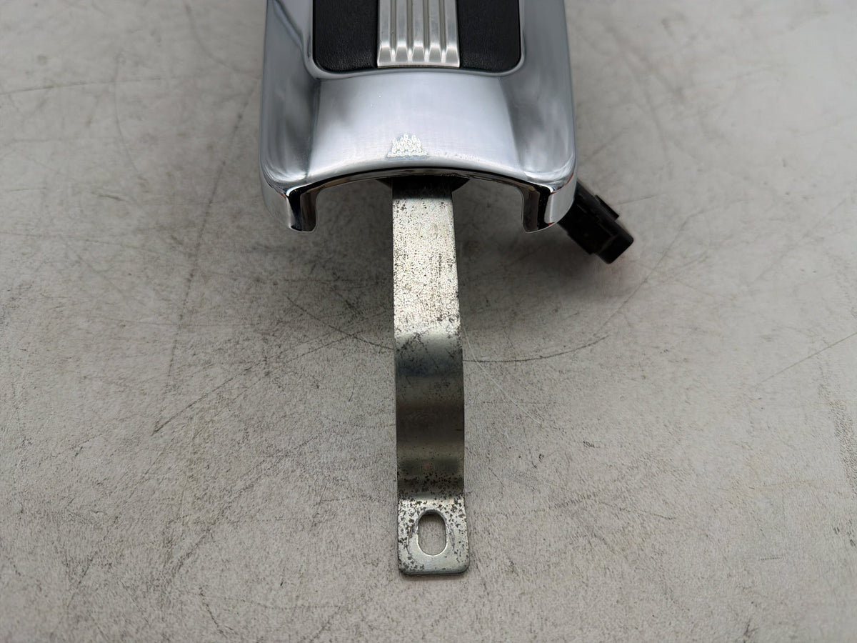 2010 Harley Electra Glide Touring Ultra OEM Fuel Gas Tank Dash Console NOKey