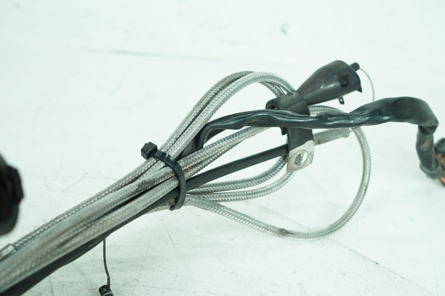 1999 - 2006 Harley-Davidson Touring Road King Police Right Engine Start Kill Switches Controls 71564-96