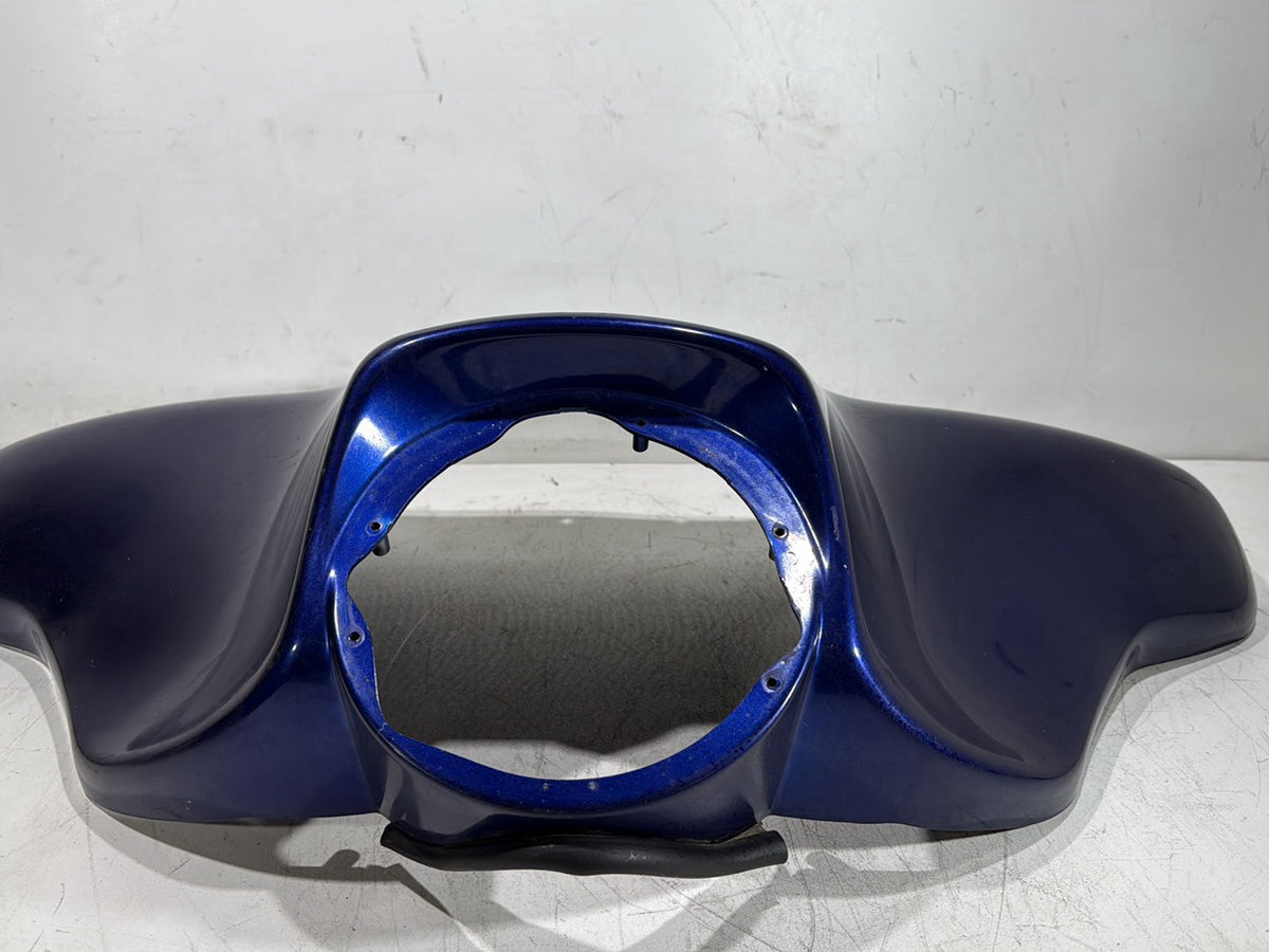 2006 Harley Touring FLHTCI Electra Glide Classic OEM Front Outer Batwing Fairing Cover