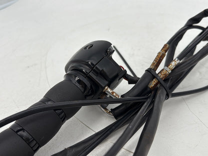 1999 - 2006 Harley-Davidson Touring Road King Police Right Engine Start Kill Switches Controls 71684-06A