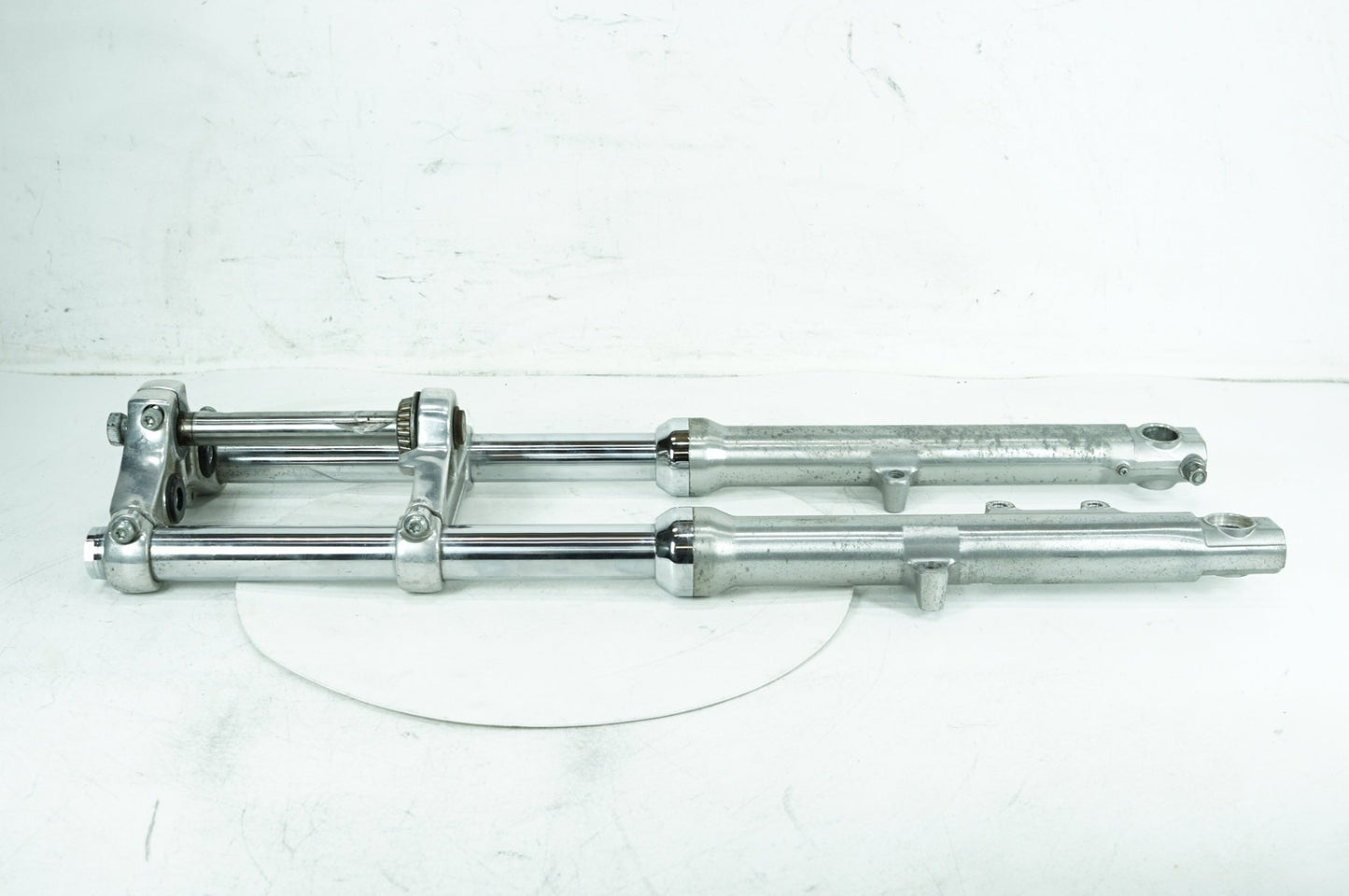 1999 - 2006 Harley-Davidson Dyna Low Rider Front Triple Tree Set & LH RH Fork Legs Sliders 45739-87