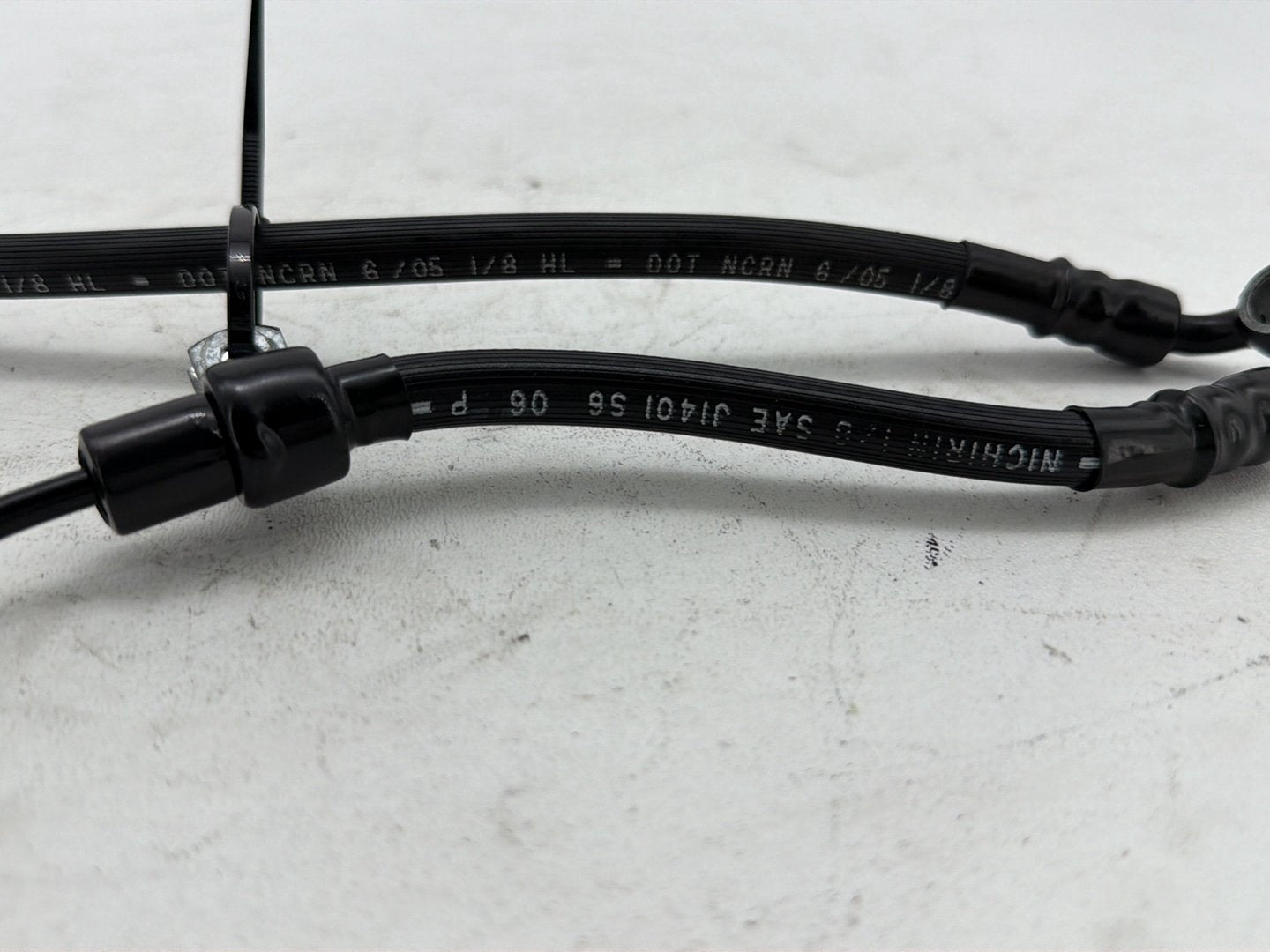 2006 Harley Sportster 883 XL883 OEM Front Brake Hose Line Pipe