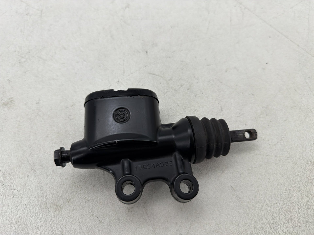 2016 Harley Road Glide Touring FLTRXS OEM Rear Brake Master Cylinder Reservoir