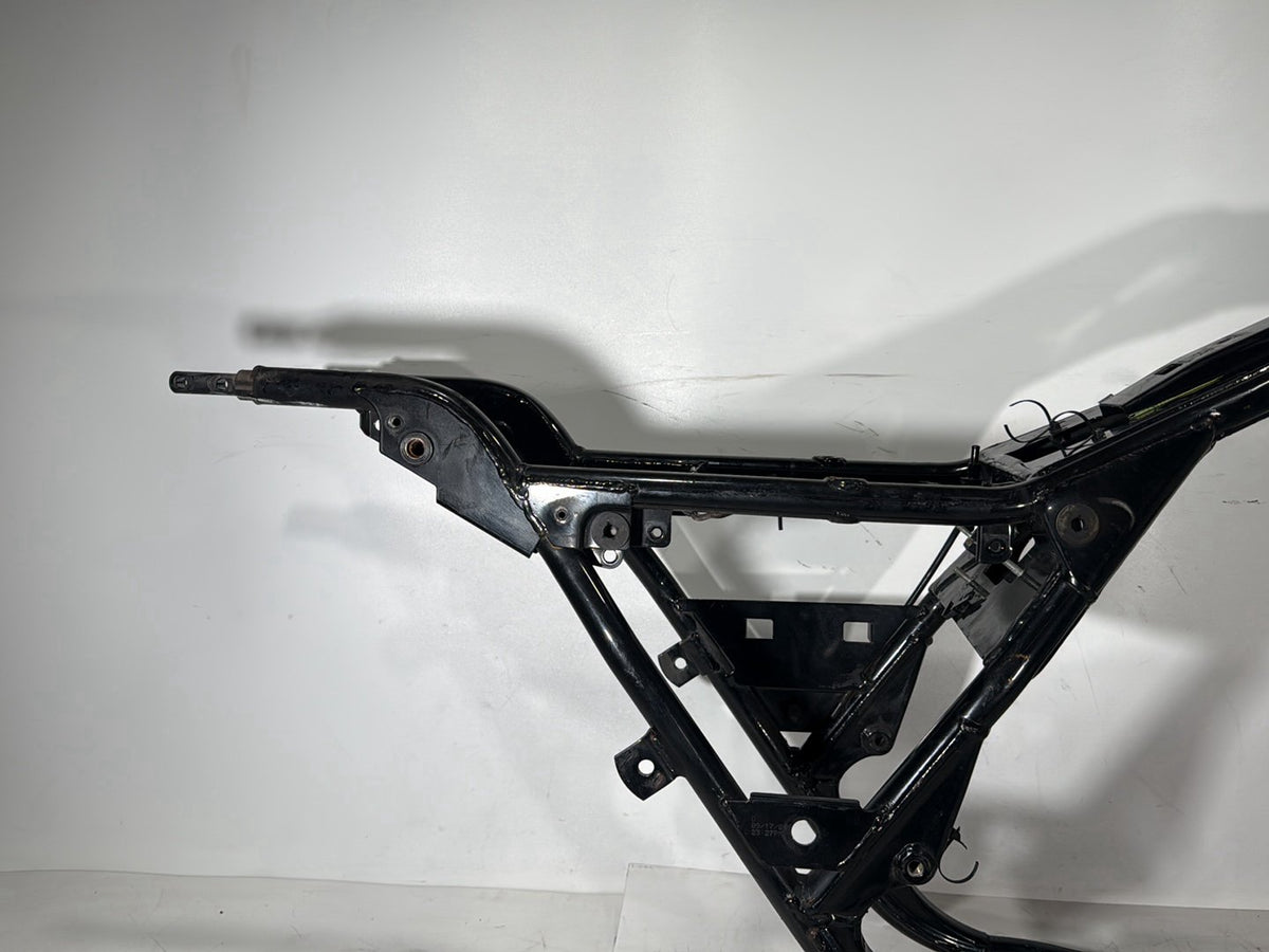 2002 Harley Touring Screamin Eagle Road King OEM Body Main Frame Chassis CLN CLR