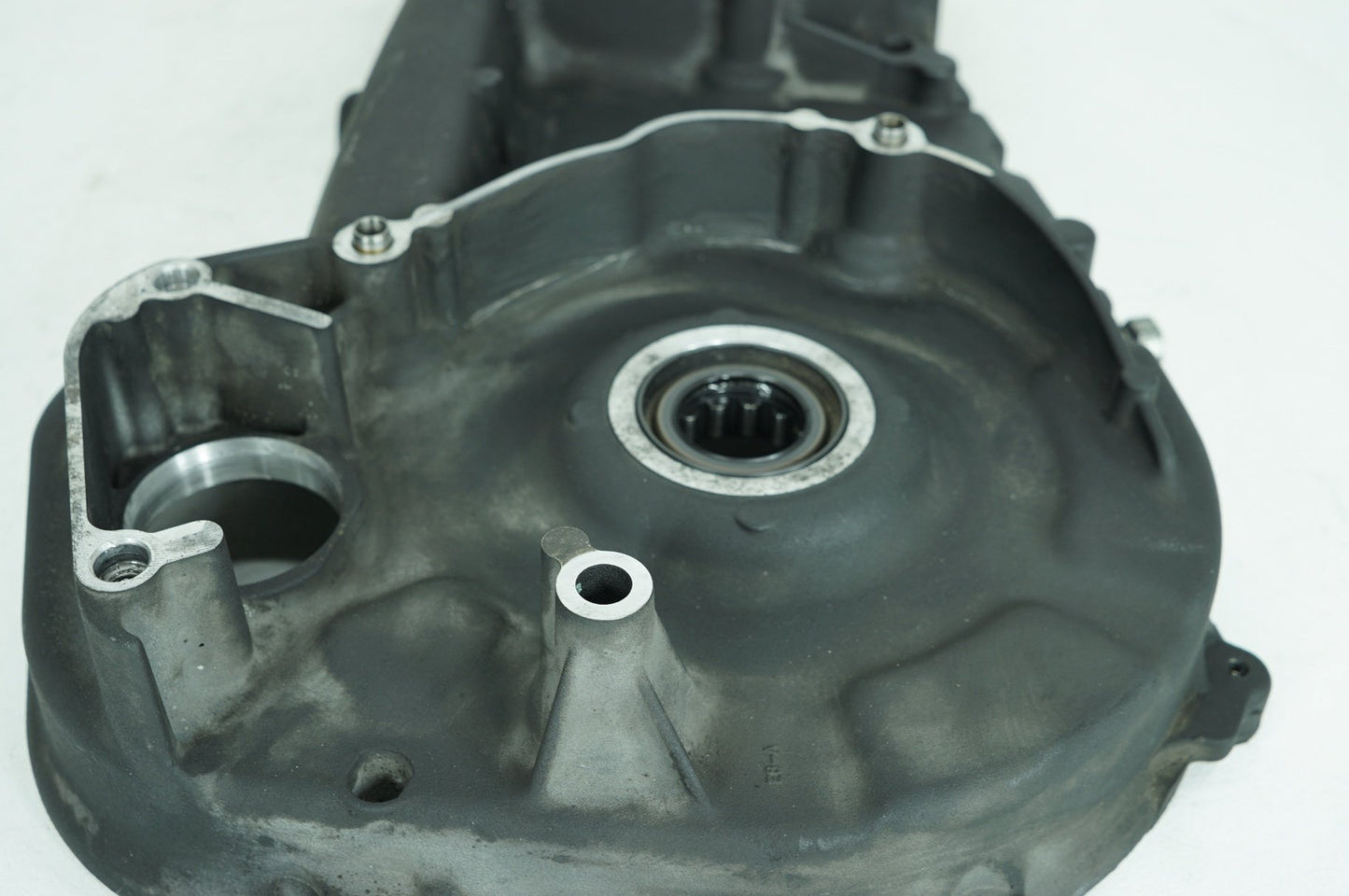 2008 - 2013 Harley-Davidson Touring Electra Police Inner Primary Clutch Cover 60677-07A