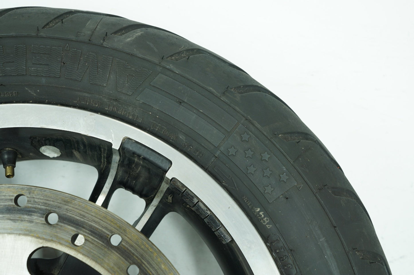 2016 - 2025 Harley-Davidson Touring Street Glide Rear Wheel Rim Tire 40900033