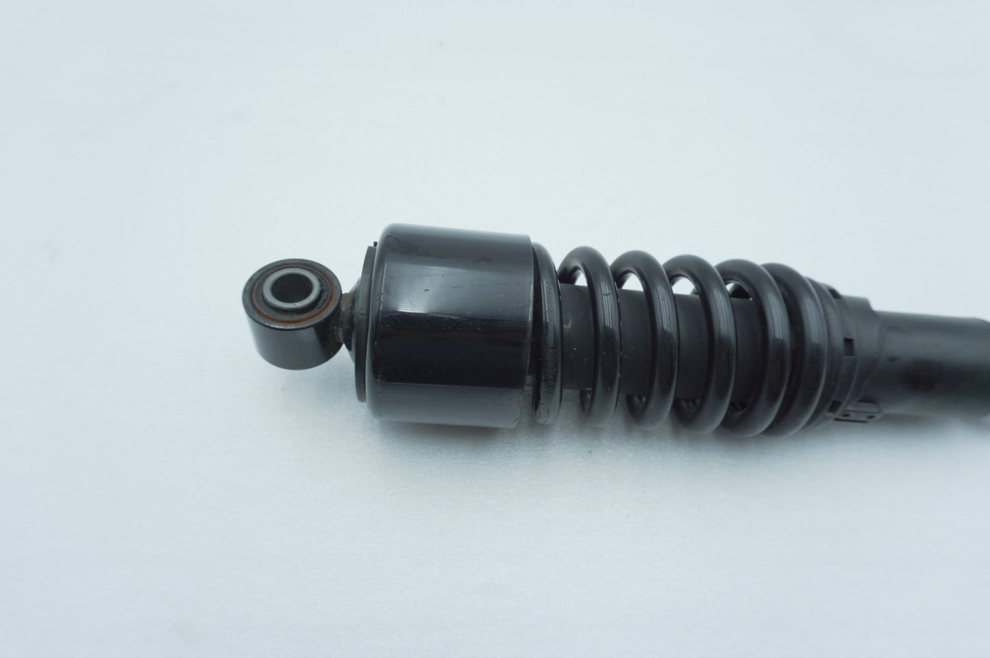 2008 - 2016 Harley-Davidson Dyna Wide Glide Rear 1 Shock Absorber 54615-01