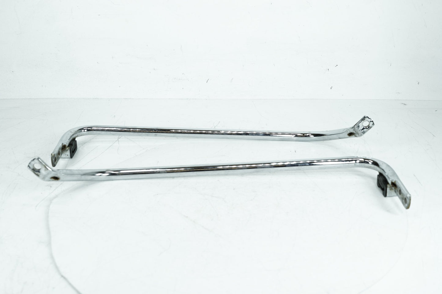 1999 - 2006 Harley-Davidson Touring Street Glide Rear Left Saddlebag Guard Rails Bar 49206-04,