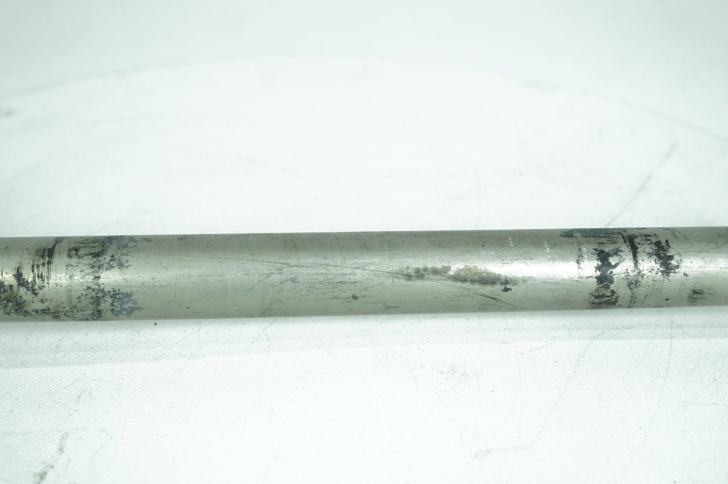 2007 - 2016 Harley-Davidson Dyna Super Glide Custom Rear Wheel Axle Bolt Shaft 41114-08