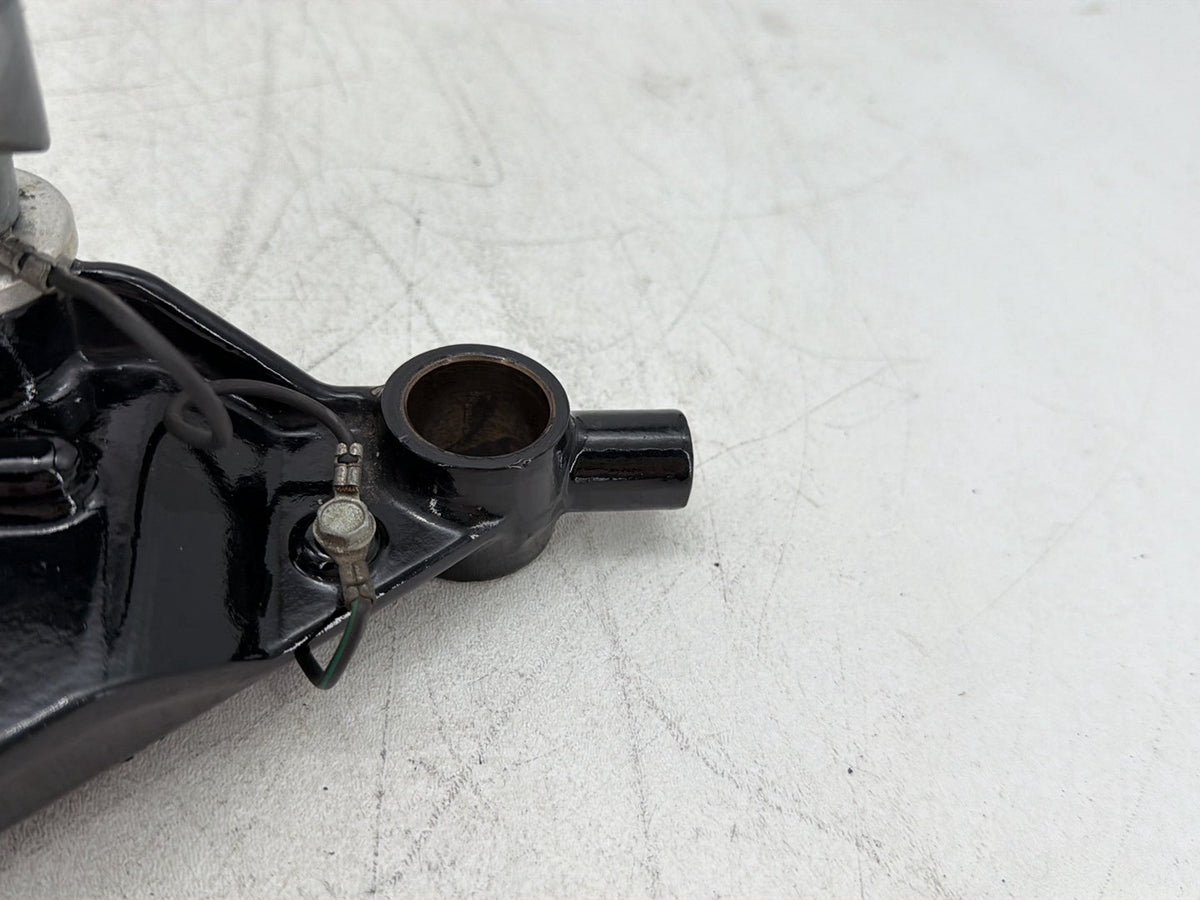 2009 Harley Road Glide Touring FLTR OEM Front Fork Upper Triple Tree Clamps