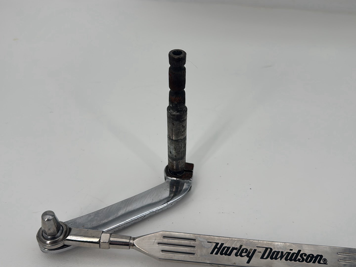 1999 - 2006 Harley-Davidson Touring Electra Glide Classic Gear Shifter Lever w/ Rod linkage 33718-82B