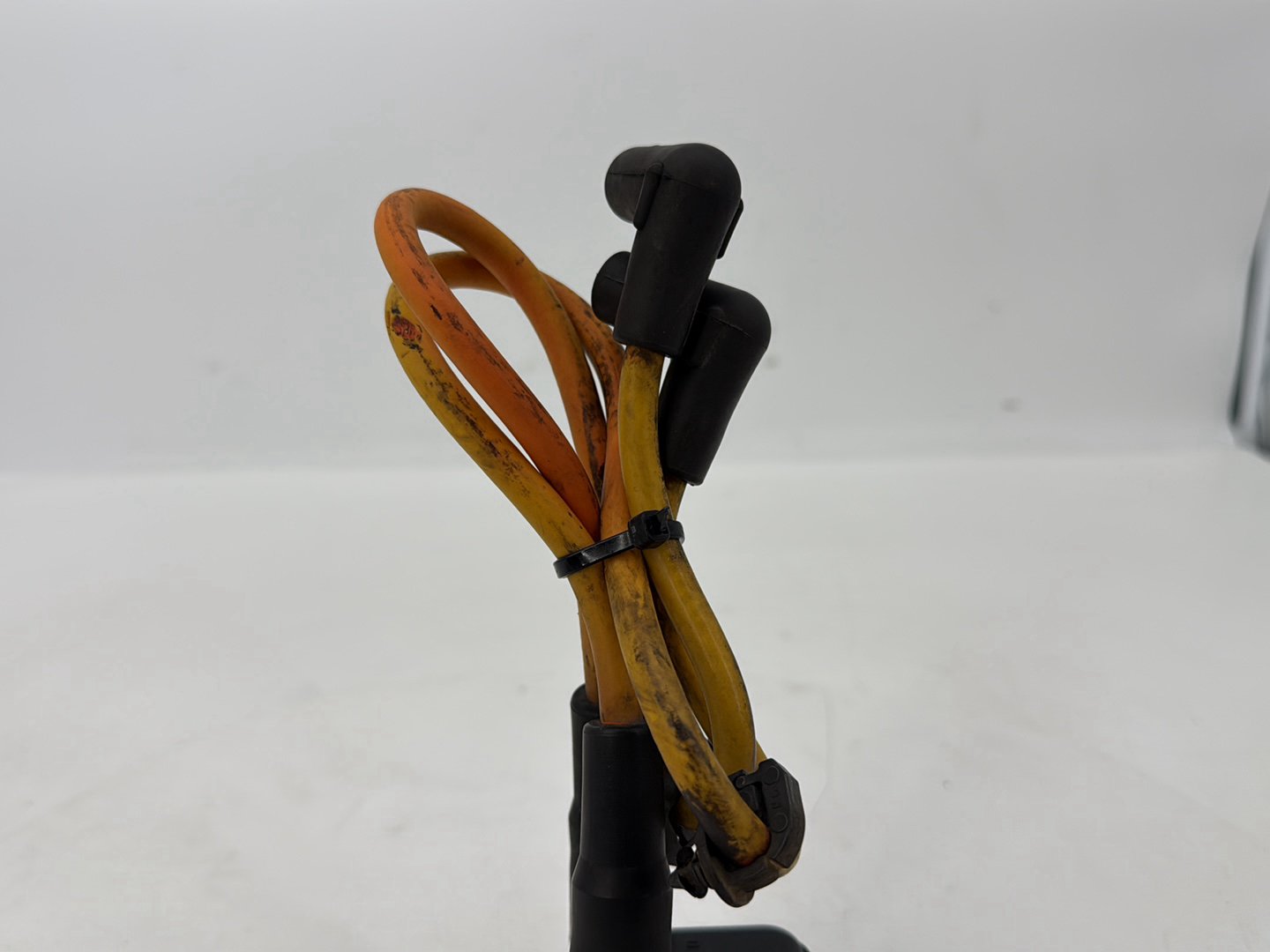 2004 - 2013 Harley-Davidson Sportster 883 Custom Ignition Coil Spark Plugs Cable 31655-99