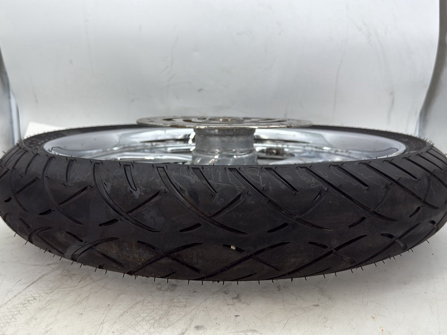 2005 Harley Road Glide Touring FLTRI OEM Front Wheel Rim Tire