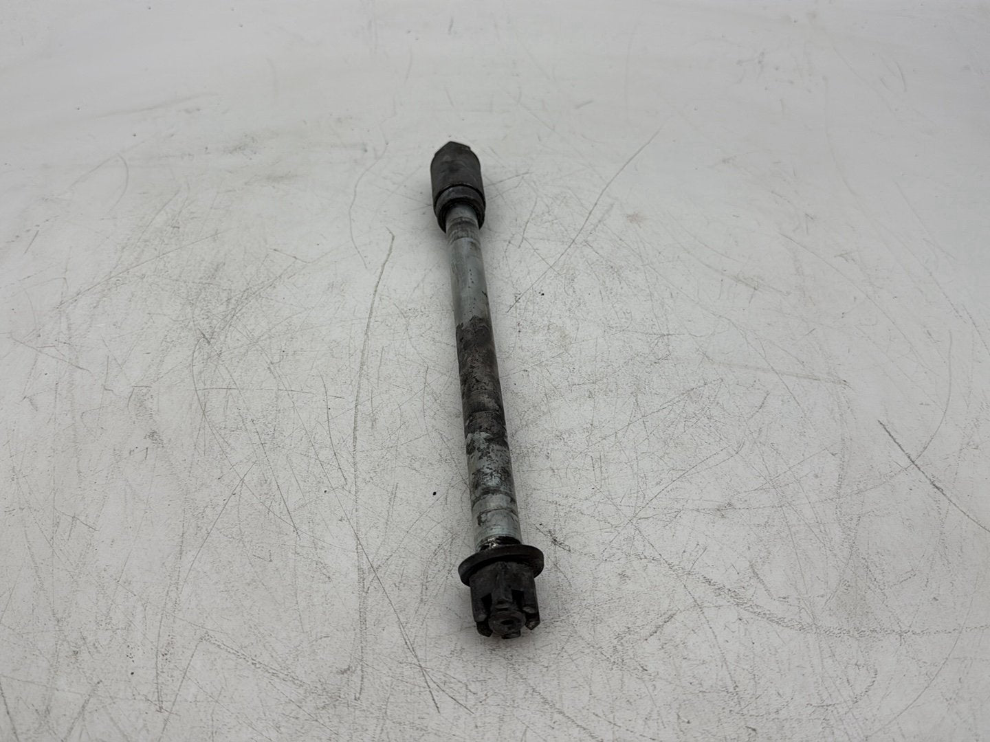 2005 Harley Dyna FXDWG Wide Glide OEM Rear Wheel Axle Bolt Shaft