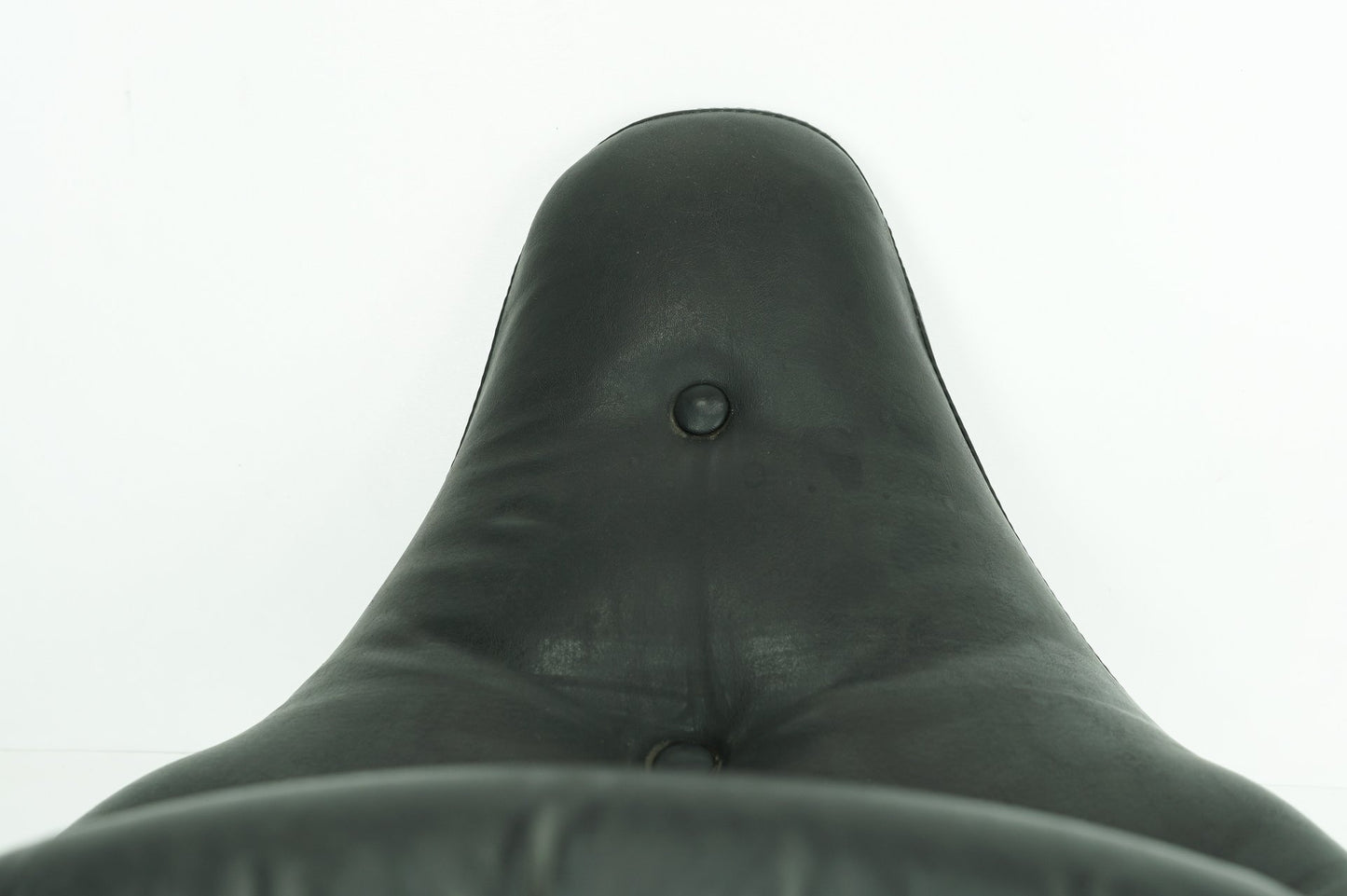 1999 - 2006 Harley-Davidson Touring Electra Glide Classic Passenger Rider Driver Seat Saddle  	51036-03