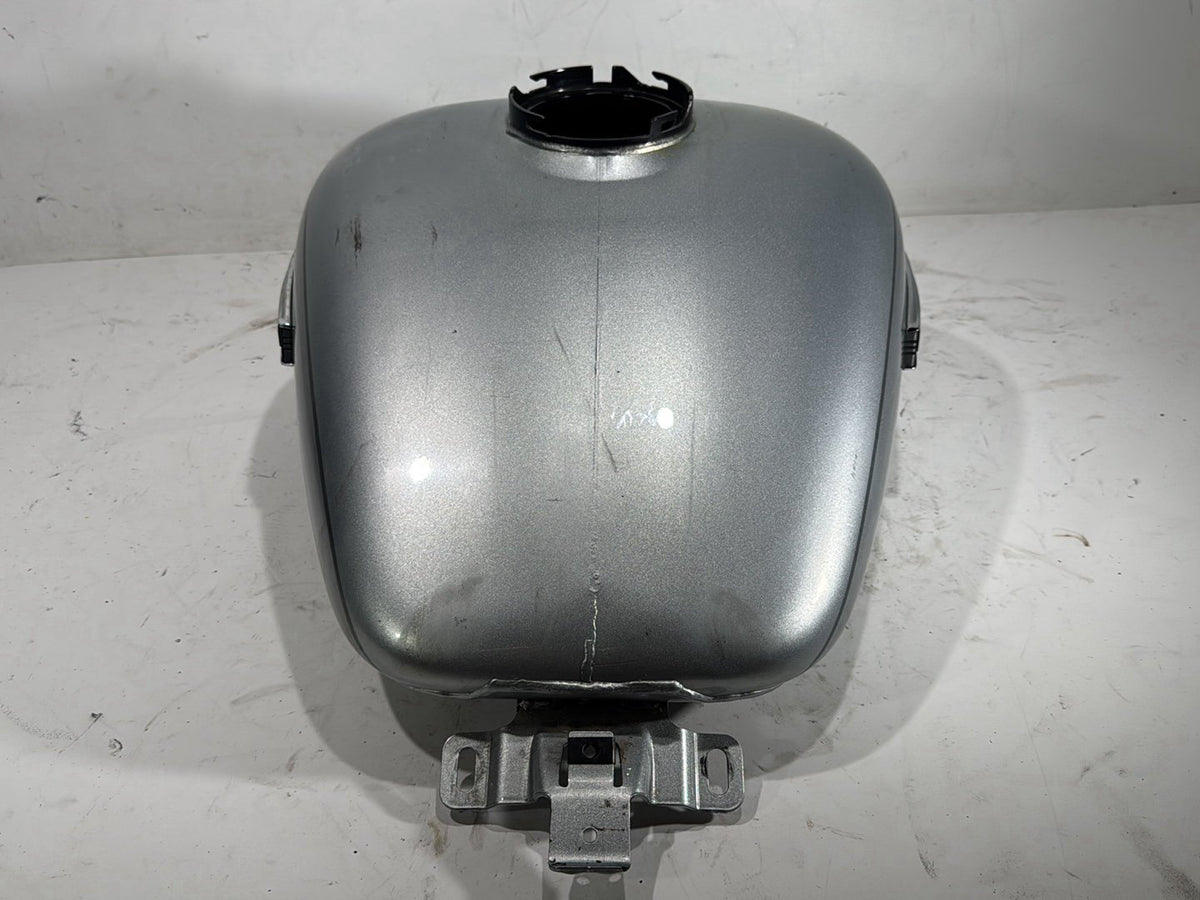 2015 Harley Electra Glide Touring OEM Fuel Gas Tank Gasoline Reservoir DENTED