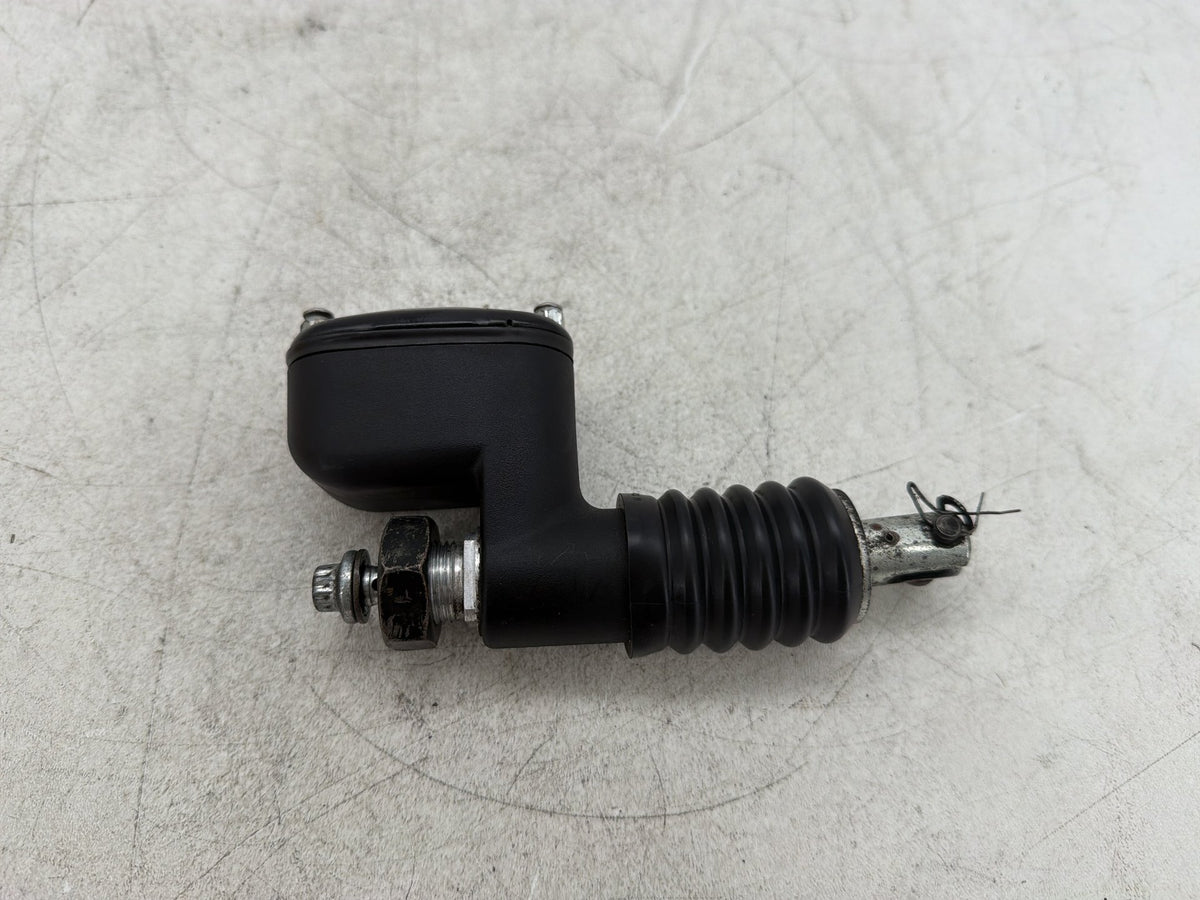 2004 Harley Electra Glide Touring Ultra OEM Rear Brake Master Cylinder Reservoir