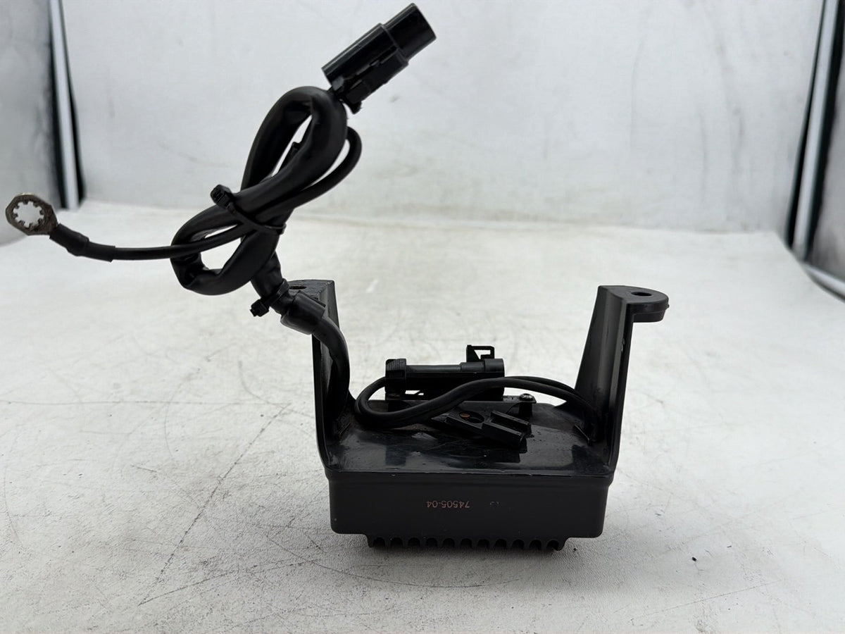 2005 Harley Road King Touring Police OEM Voltage Regulator Rectifier
