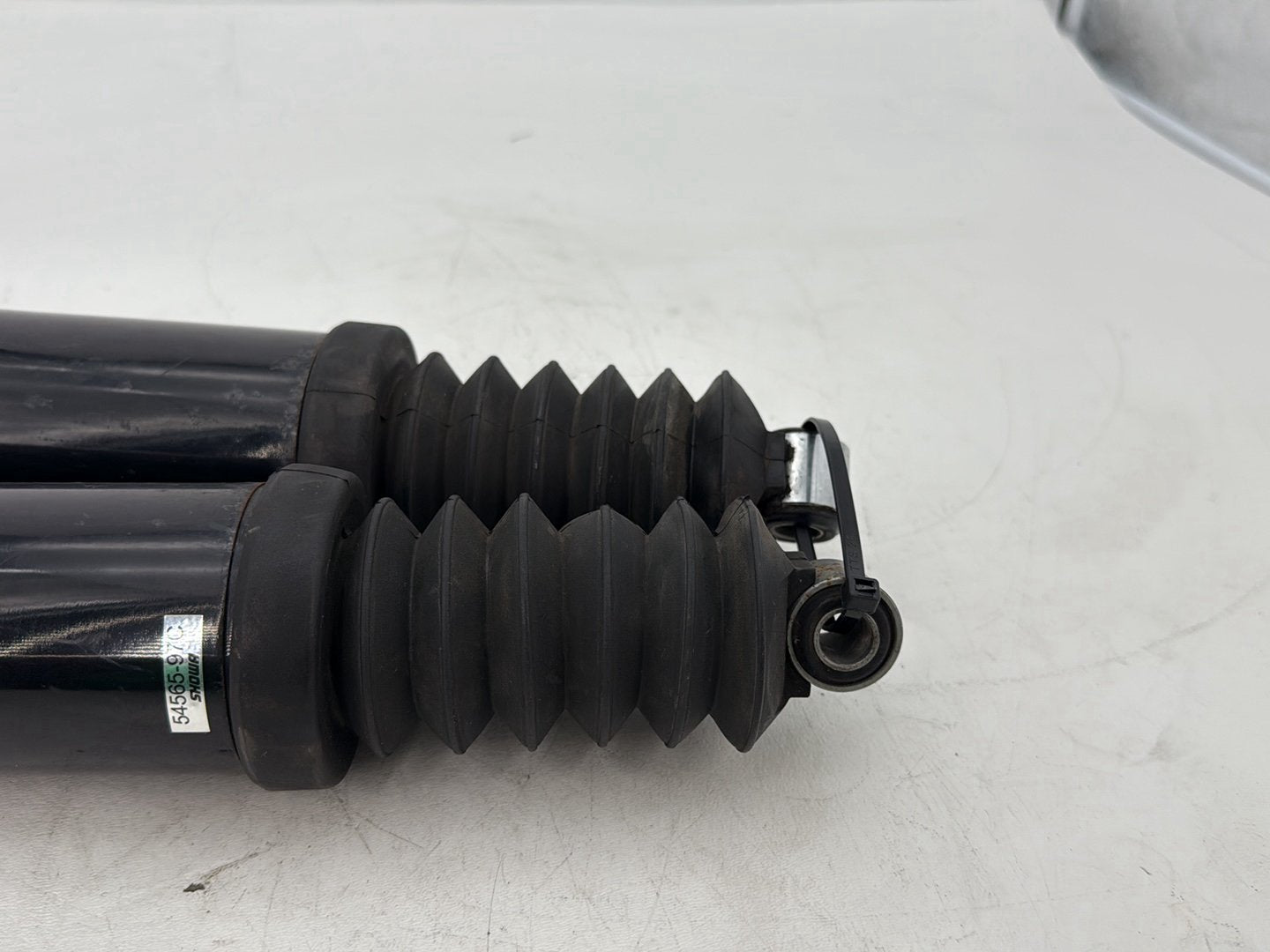 2008 Harley Touring FLHTCU Electra Glide Ultra OEM Rear Left Right Shock Absorbers