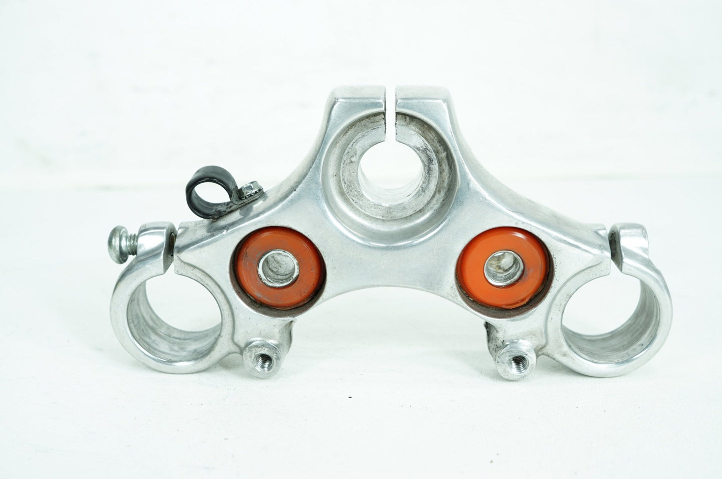 1986 - 1999 Harley-Davidson Dyna Super Glide Front Fork Upper Triple Tree Bracket 45739-87