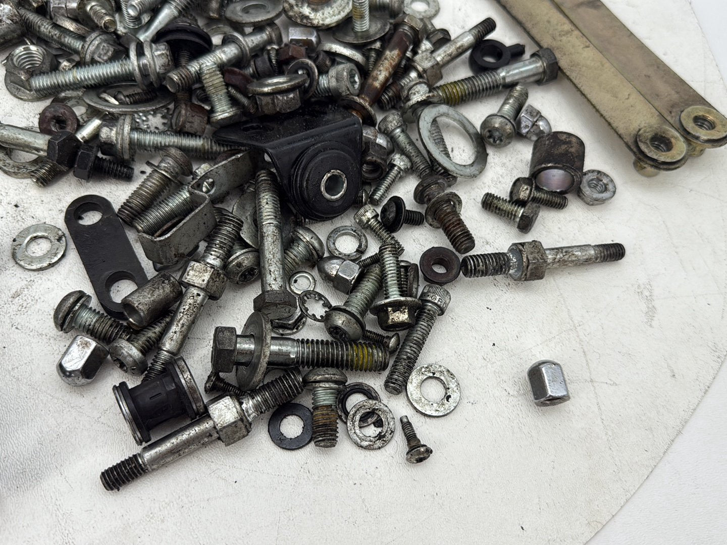 2004 Harley Softail FLSTC Heritage Classic OEM Hardware Bolts Nuts & Brackets