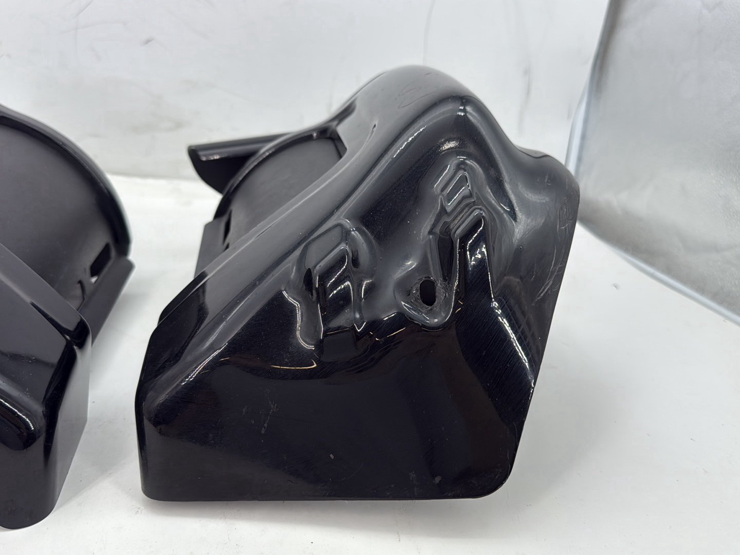 2006 Harley Road King Touring FLHRCI Classic OEM Left & Right Lower Fairing Cowl Covers