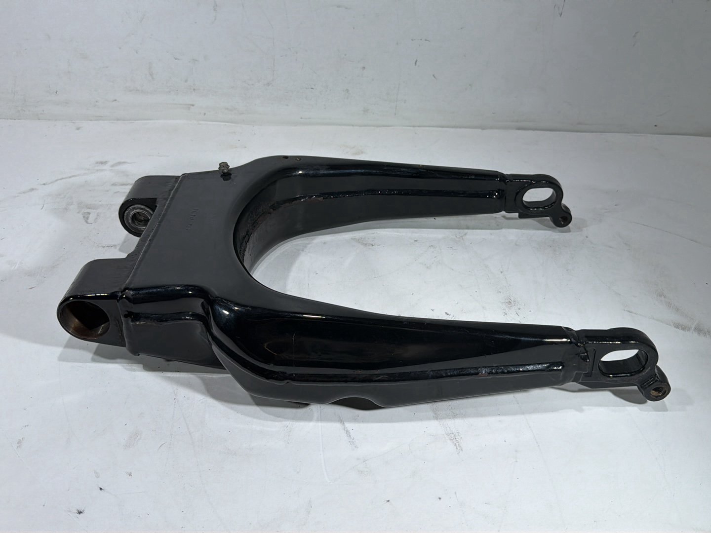 2009 Harley Street Glide Touring FLHX OEM Rear Fork Swingarm Swing Arm