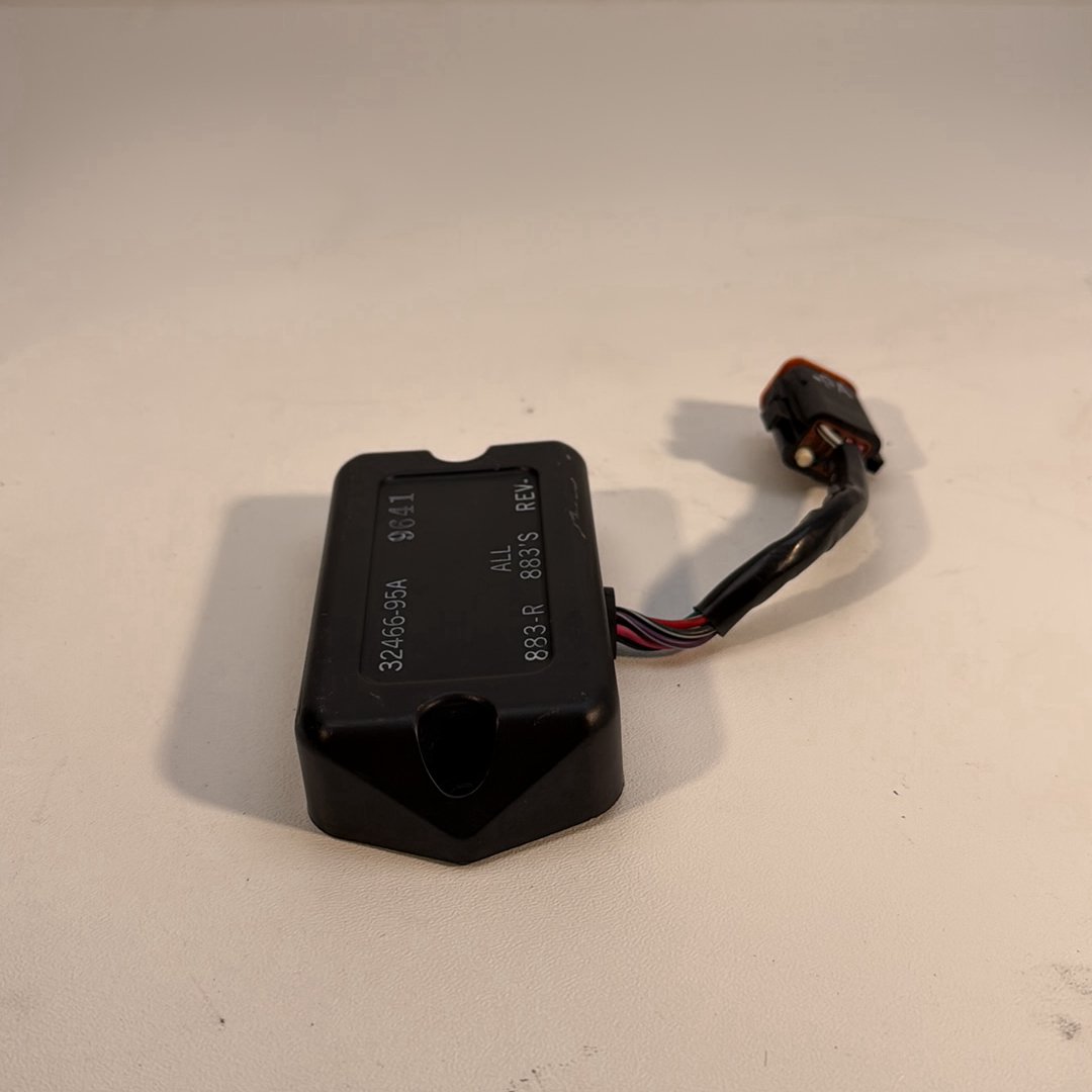 1986 - 2003 Harley-Davidson Sportster Hugger 883 Ignition Computer Module Igniter CDI 32466-95A