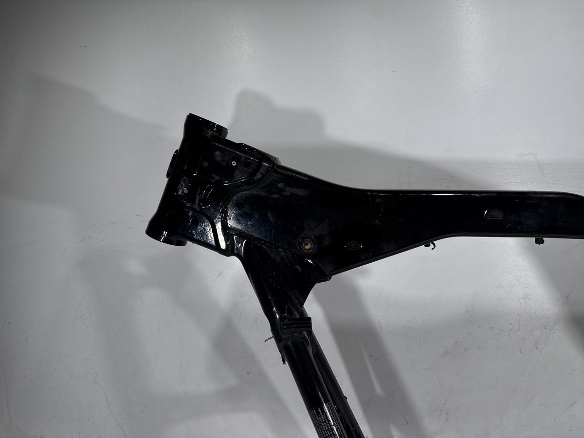 2011 Harley Street Glide Touring FLHX-103 OEM Body Main Frame Chassis C
