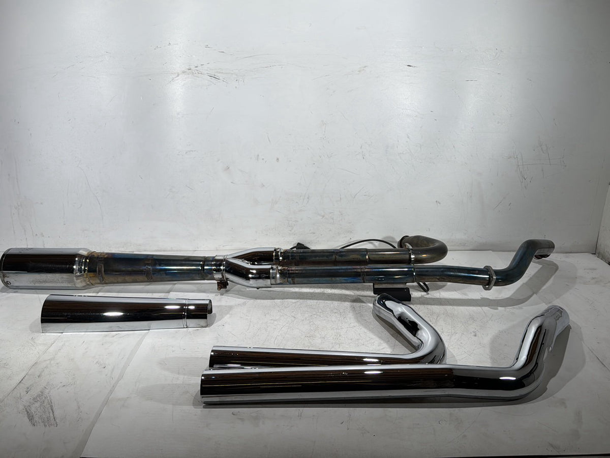 10 Harley Street Glide Touring FLHX Exhaust Header Pipes Muffler Vance & Hines