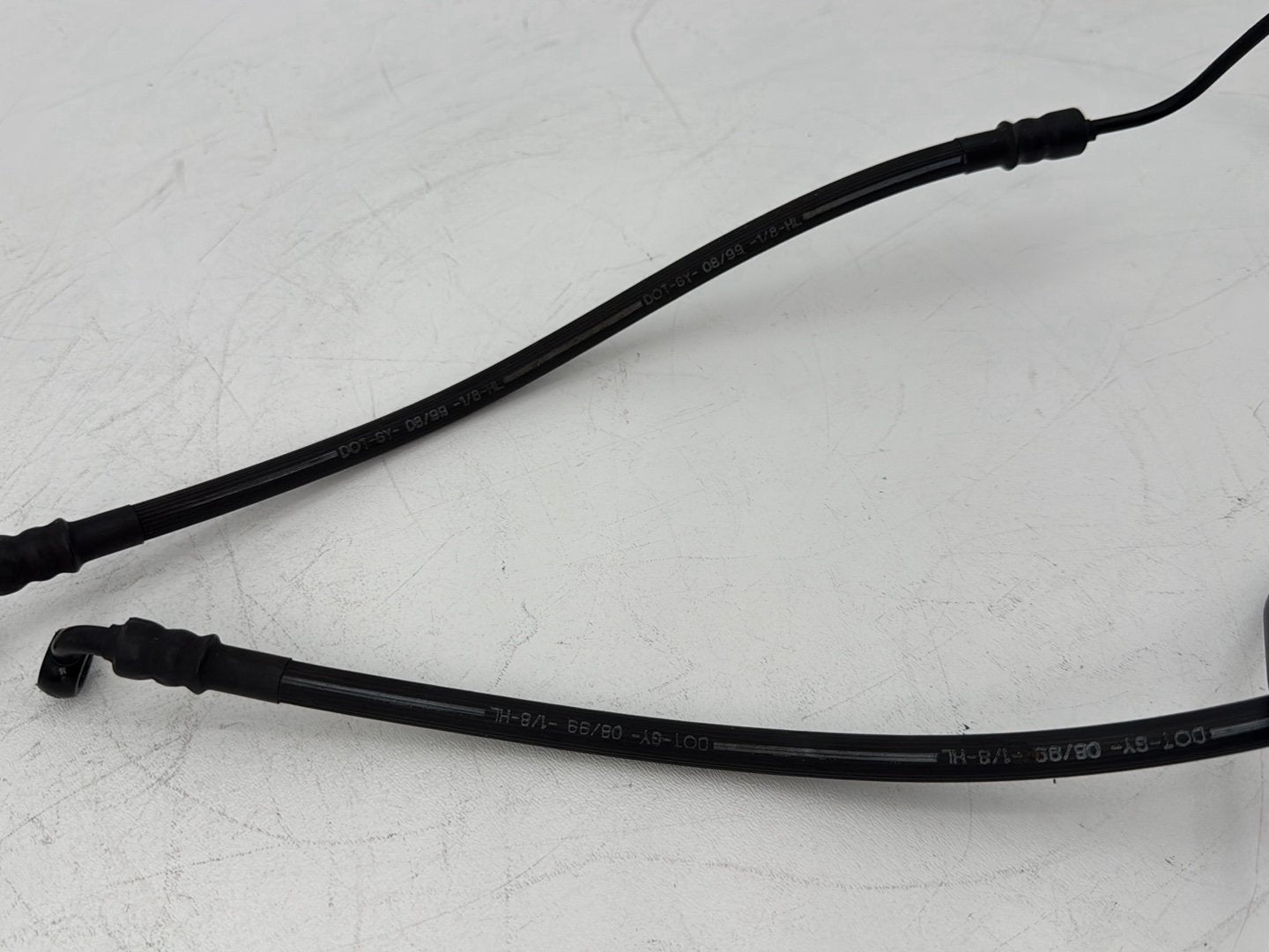 1999 - 2006 Harley-Davidson Touring Electra Glide Classic Front Brake Hose Line Pipe 43349-96B