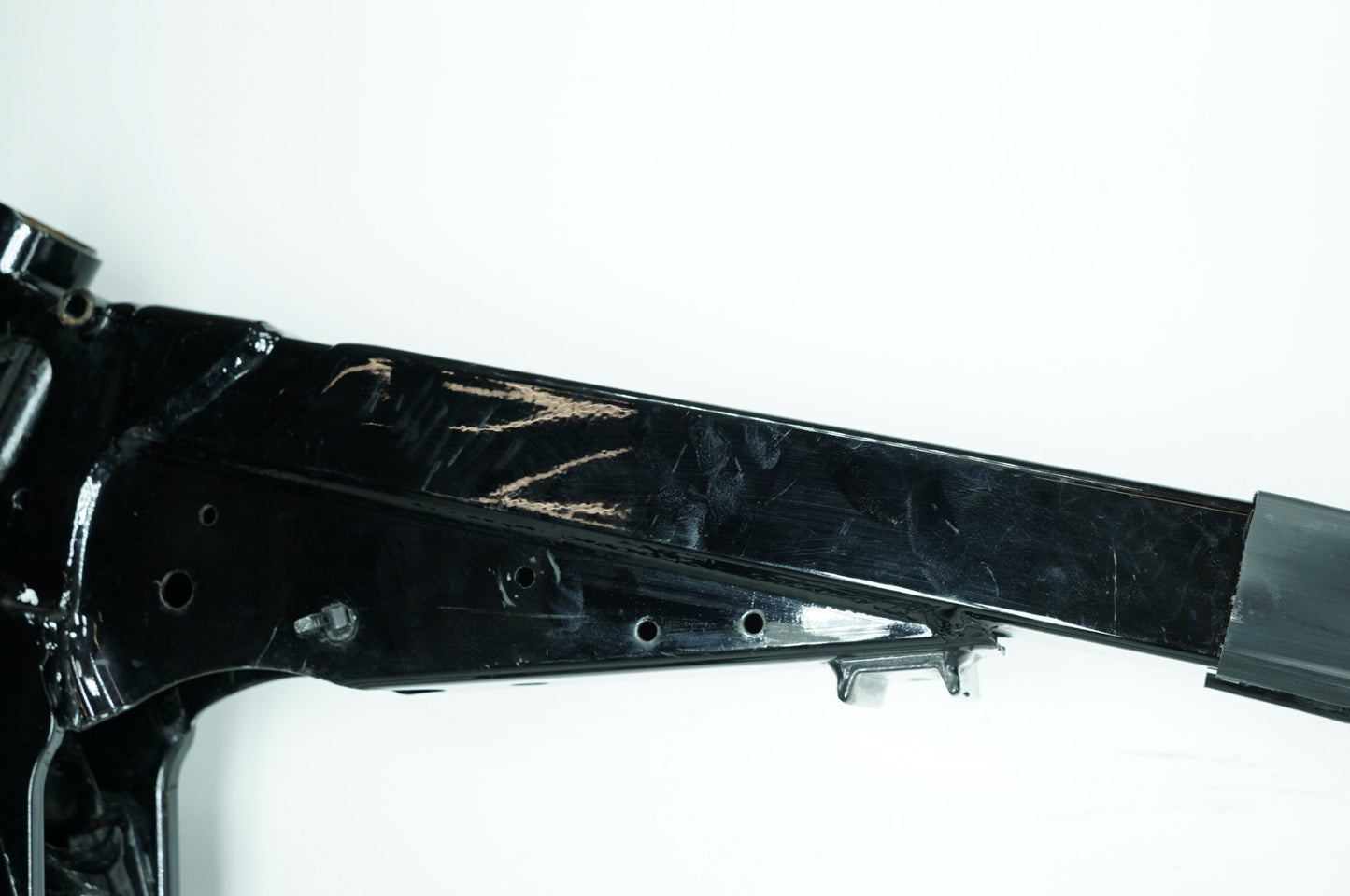 2007 - 2016 Harley-Davidson Dyna Super Glide Custom Body Main Frame Chassis SLVG 47463-06BHP