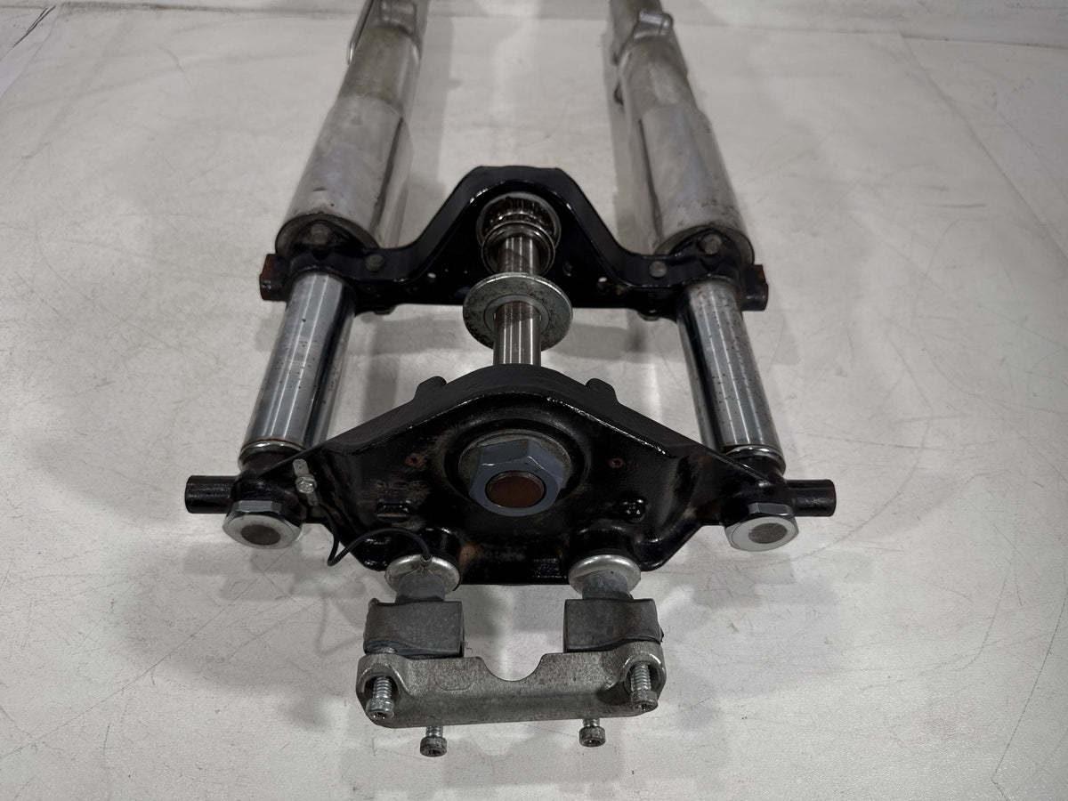 2013 Harley Street Glide Touring Front Triple Tree Set & LH RH Fork Legs Sliders