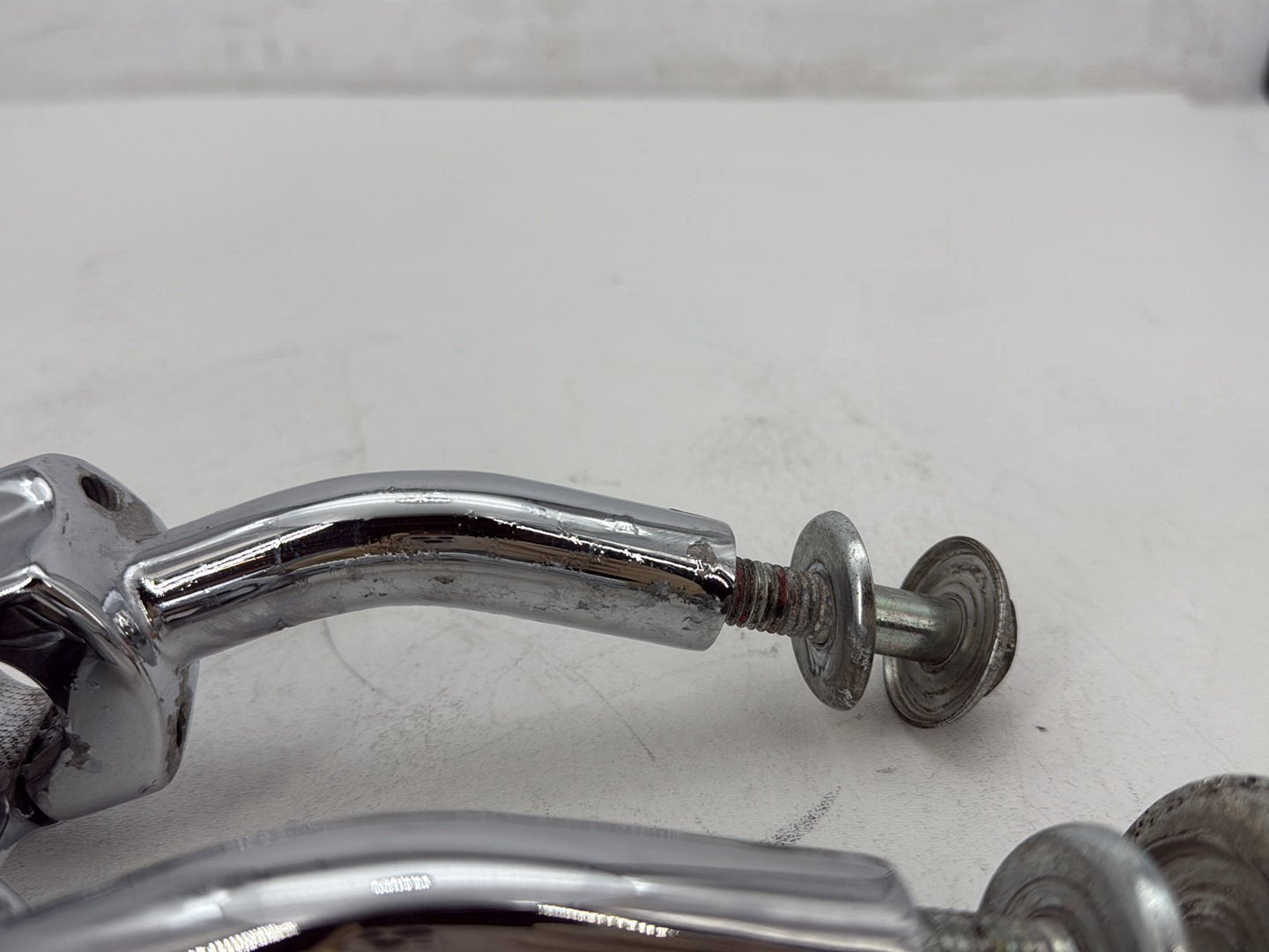 1998 Harley Road King Touring FLHRCI Classic OEM Front Handlebar Riser Top Clamp Chrome